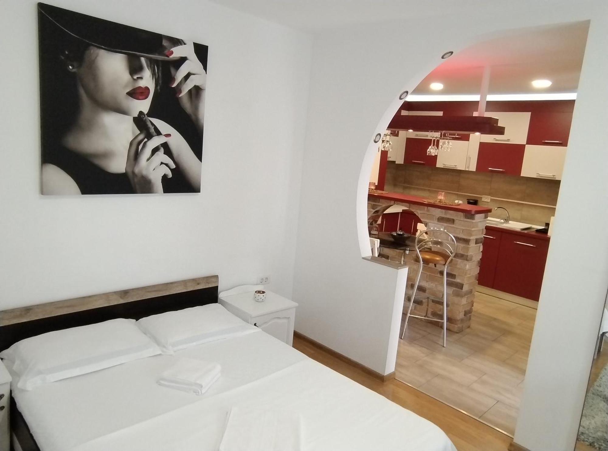 La Relax Apartment Brasov Exterior photo